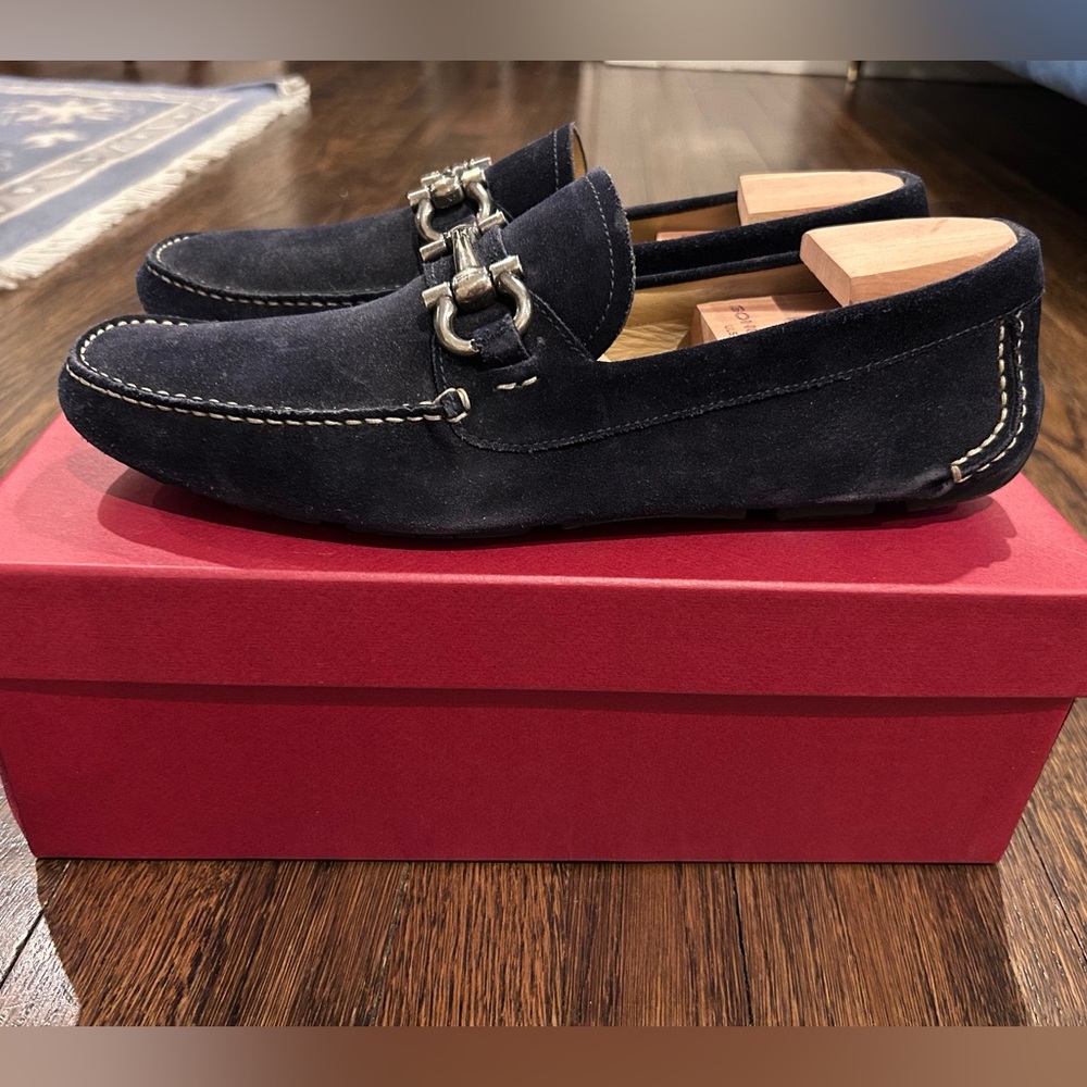 Salvatore Ferragamo Blue Suede Men’s Driving Shoes With Gancini Ornament